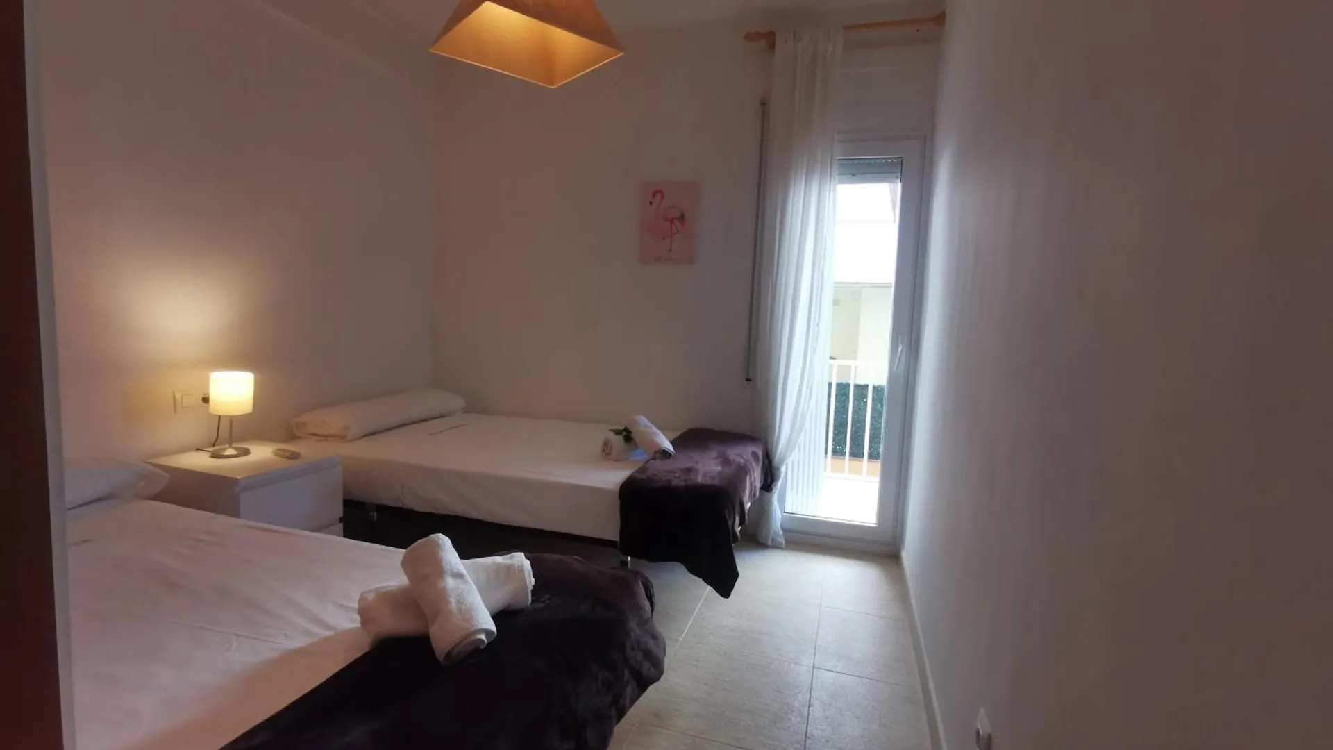 Apartamento En Platja D'Aro: A/C, Parking, A 2 Pasos De La Playa, 3 Hab, Terraza. - Es-209-12 Španělsko